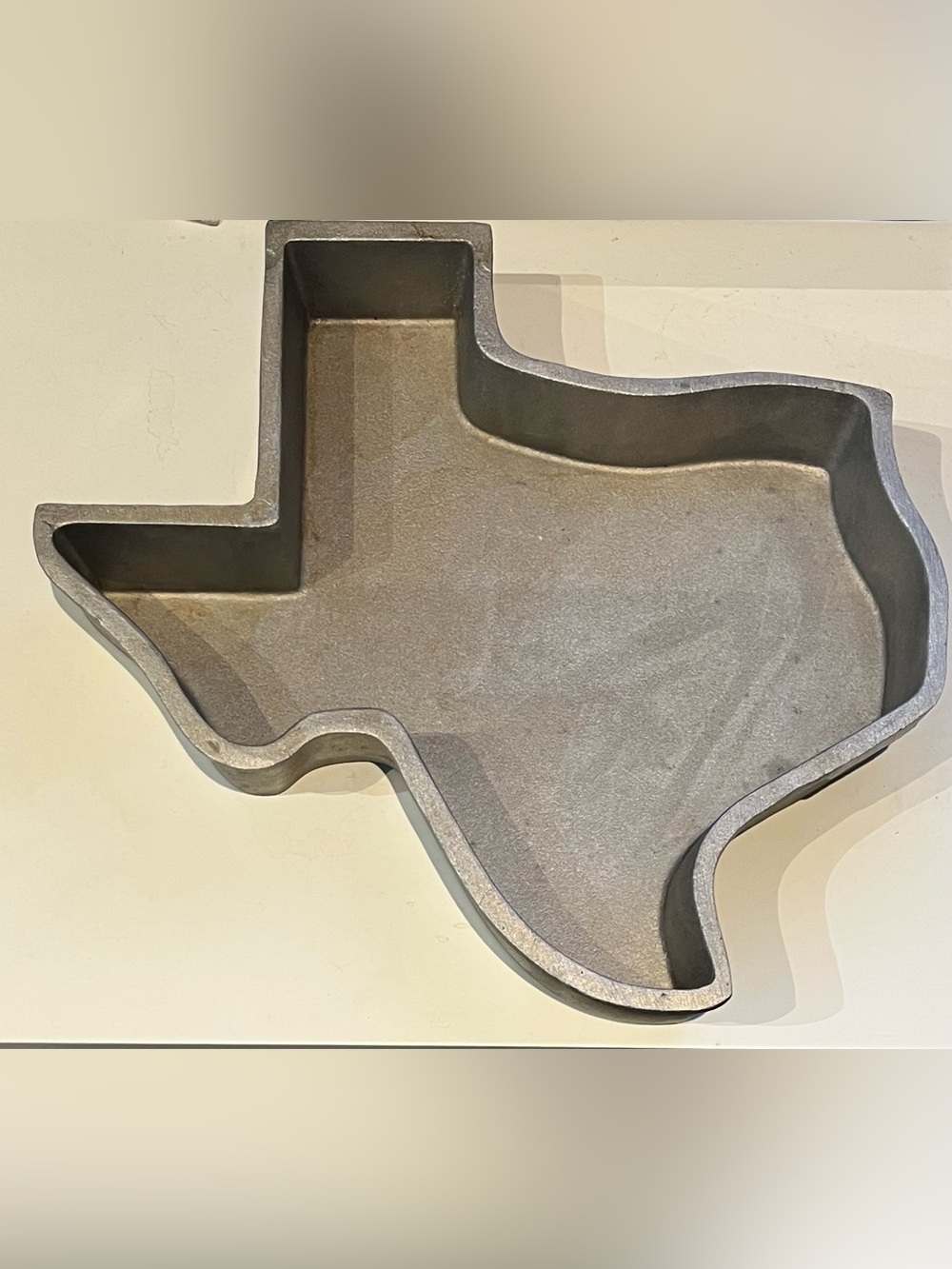 Cast Aluminum Texas Bake Pan Mold - 1969 - Heritage Garden Museum Woodville TX